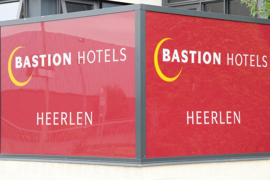 Bastion Hotel Херлен Экстерьер фото