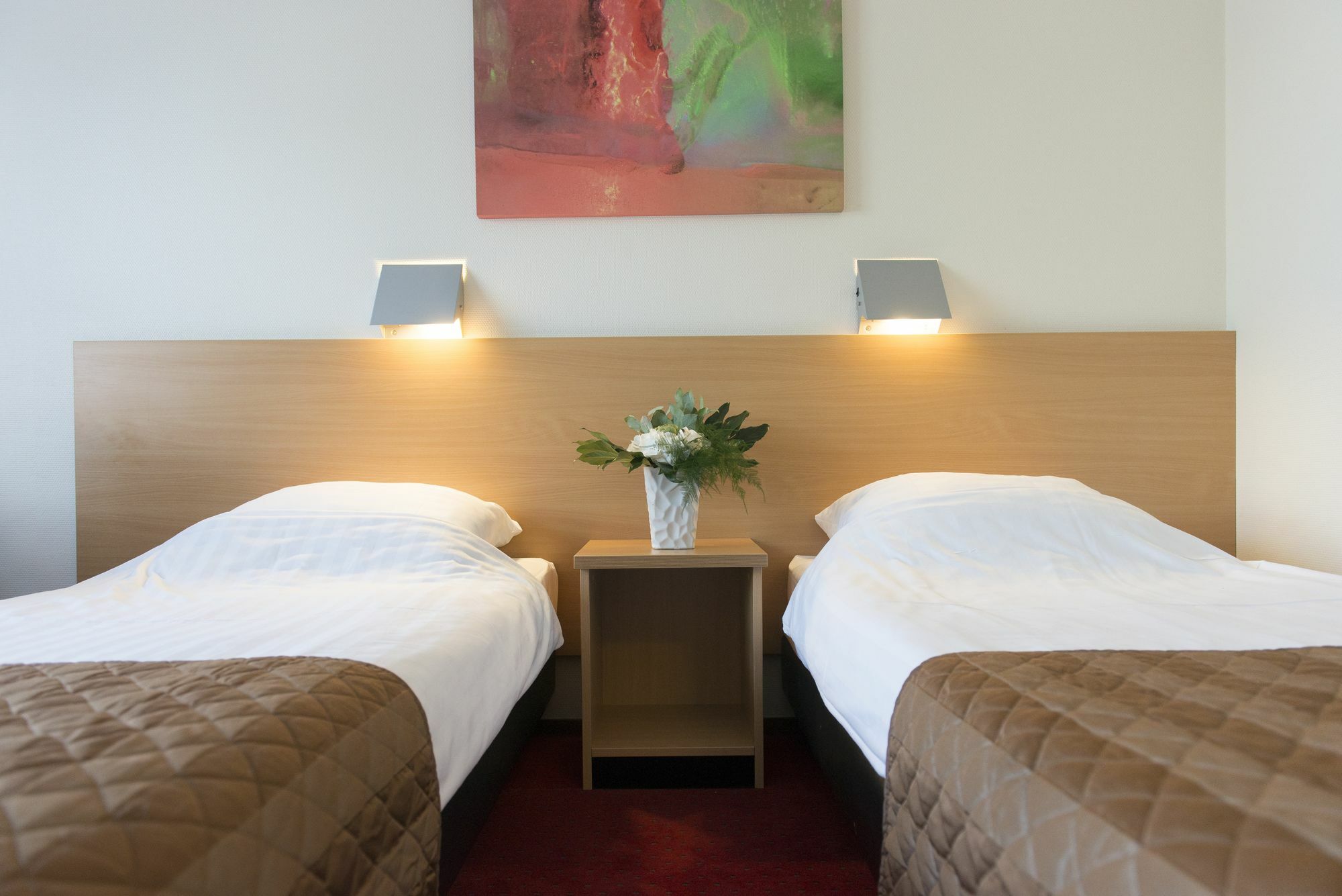 Bastion Hotel Херлен Экстерьер фото