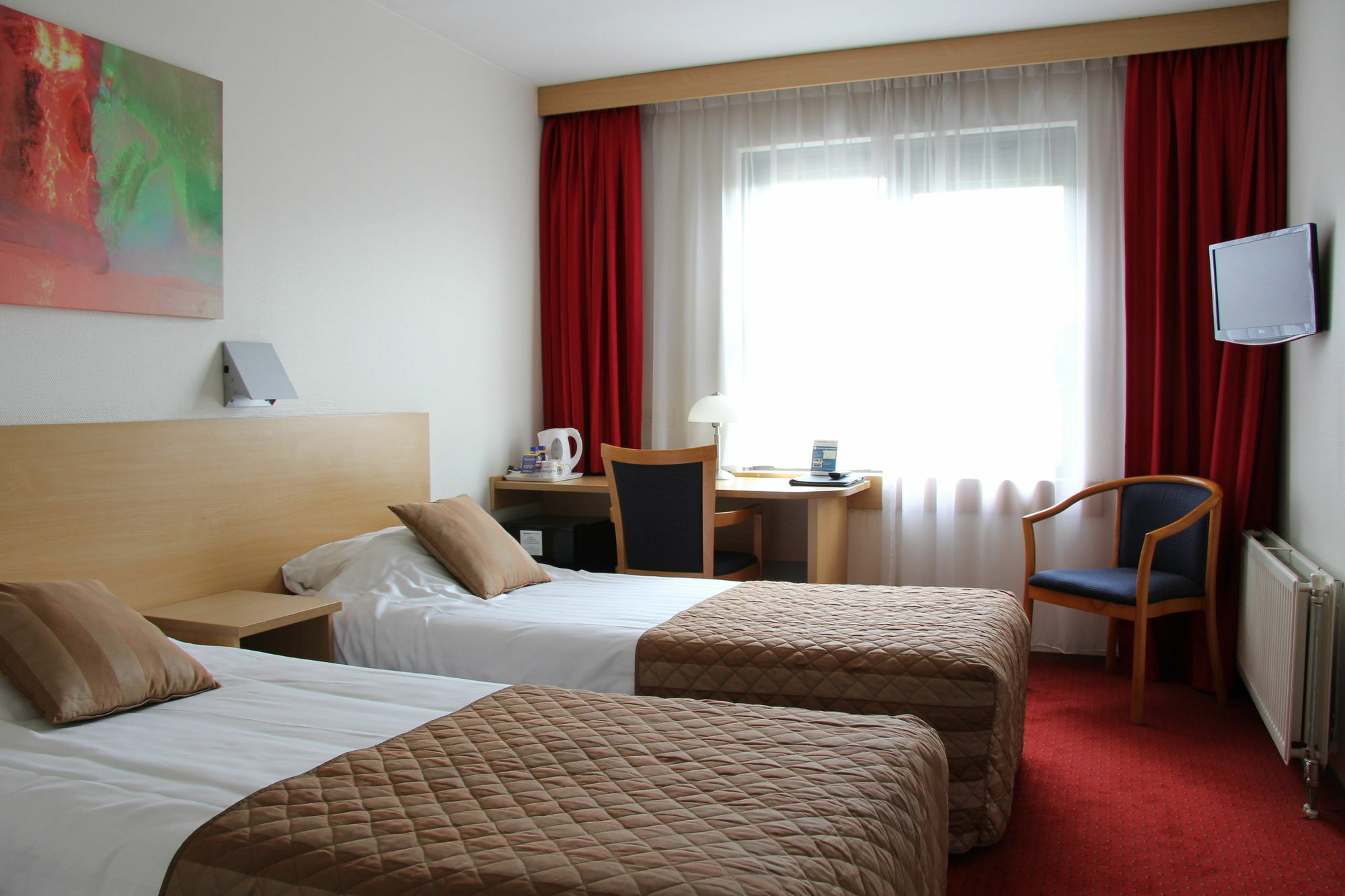 Bastion Hotel Херлен Экстерьер фото