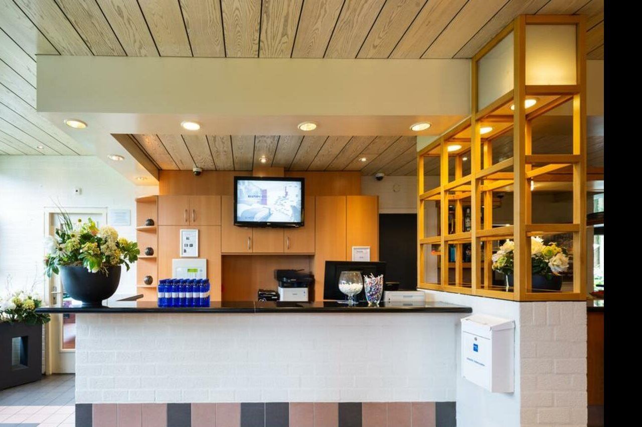 Bastion Hotel Херлен Экстерьер фото